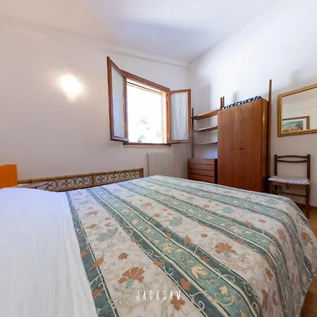 Sibilla Oda ve Kahvaltı